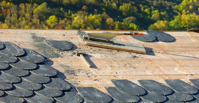 artisan couvreur six four 