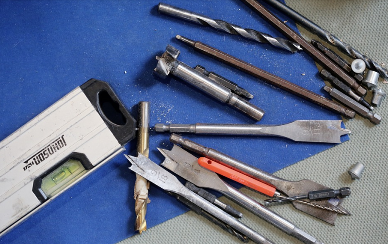 Vente et installation de rideaux métalliques pour commerces à Marseille