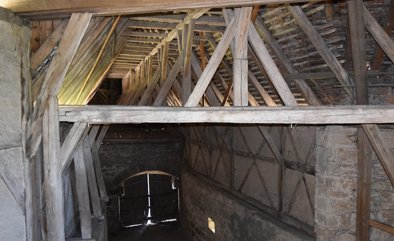 Isolation thermique de combles perdus avec soufflage de laine à Carqueiranne 