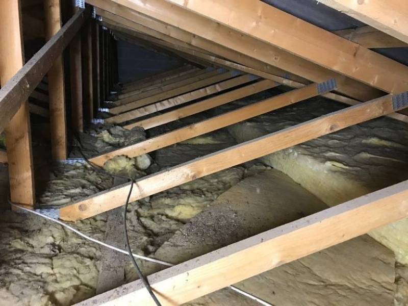 Artisan pour isolation des combles Montelimar avec Izeco